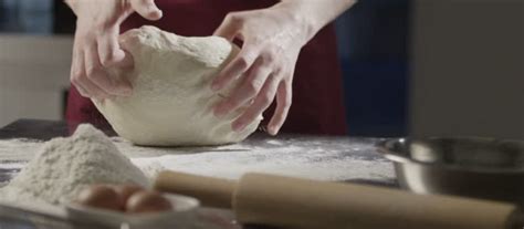 Baking Bread - Ultimate Tips To Baking - Women Daily Magazine