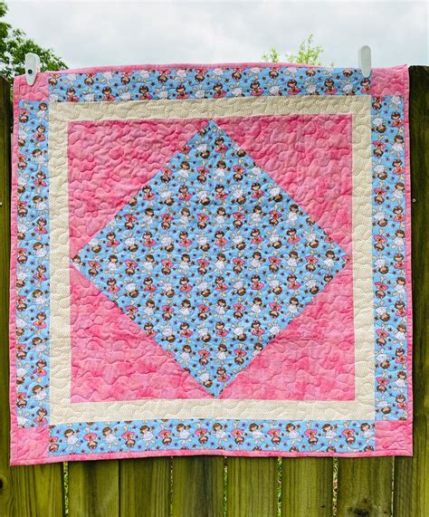 Amish Diamond Baby Quilt - Etsy