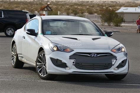 New 2017 Hyundai Genesis Coupe Spied for the First Time - autoevolution