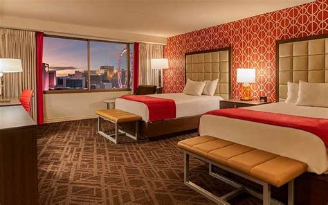 Bally's Rooms & Suites | Photos & Info | Las Vegas Hotels