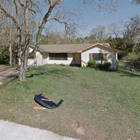 Selena Quintanilla's childhood home in Lake Jackson, TX (Google Maps)