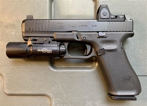 Sold - Glock 17 MOS w/accessories | Rokslide Forum