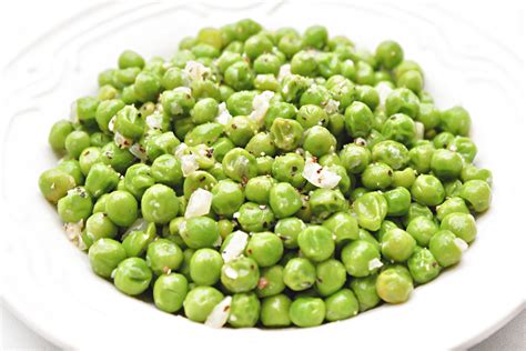 Green Peas - Quick and Easy Recipe - This Wife Cooks™