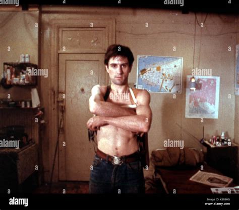 Robert de niro taxi driver 1976 hi-res stock photography and images - Alamy