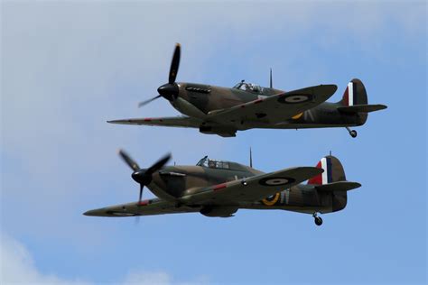 Hawker Hurricane Vs Spitfire