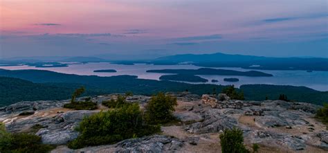 Hiking Trails in the New Hampshire Lakes Region | The Summit Resort