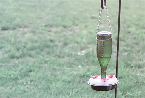 12 DIY Hummingbird Feeder Ideas