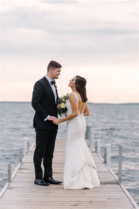 Grand View Lodge Wedding in Minnesota - Laura Alpizar Photography