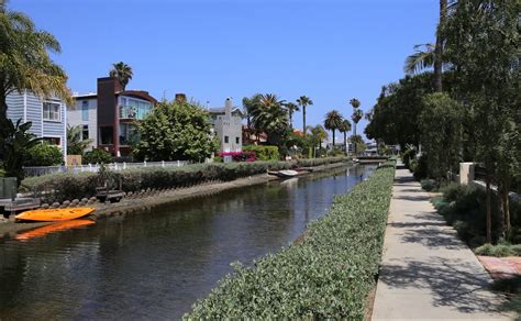 Venice Canals Walkway, Venice, CA - California Beaches