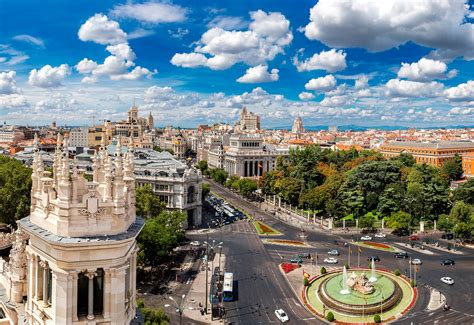 La Cibeles, la fuente más famosa de Madrid — Mi Viaje