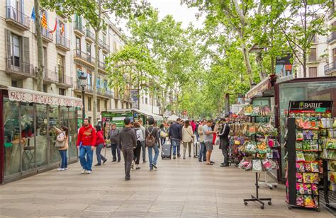 Las Ramblas, The Most Famous Street in Barcelona - Traveldigg.com