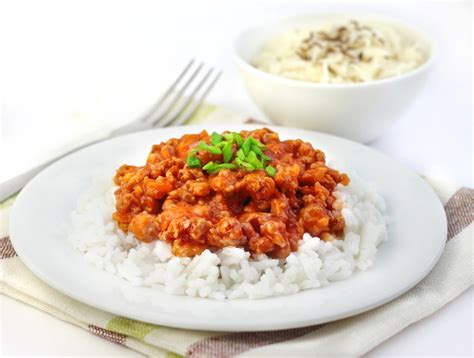 CHAKALAKA CURRIED MINCE AND RICE - Brito's Meat Centres