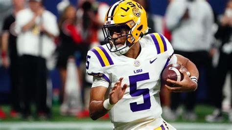 LSU star QB Jayden Daniels announces return for 2023 after helping ...