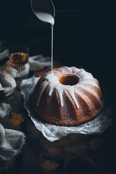 Saffron bundt cake with white chocolate coconut ganache | Yummy cakes ...