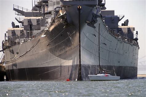 Getting up close & personal with the bow of the USS Iowa (BB-61) Museum ...