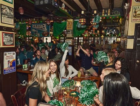 Best Philadelphia Sports Bars to Visit Every Game Day - Thrillist