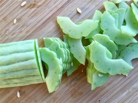 Spicy Armenian Cucumber Salad - Garden Variety Life