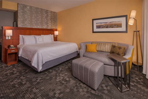 Hotels in Fredericksburg, VA | Courtyard Fredericksburg Historic District