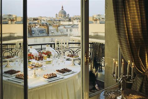 Le Bristol Paris - Luxury Hotel in Paris, France