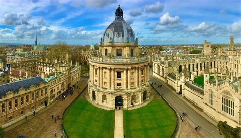 A Beautiful Weekend in Oxford, England - Travel Dudes