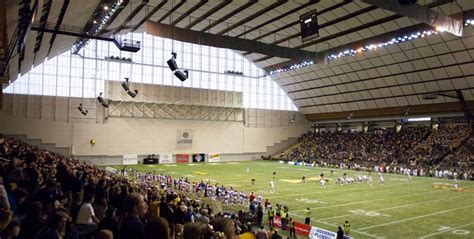 Kibbie Dome - Facts, figures, pictures and more of the Idaho Vandals ...