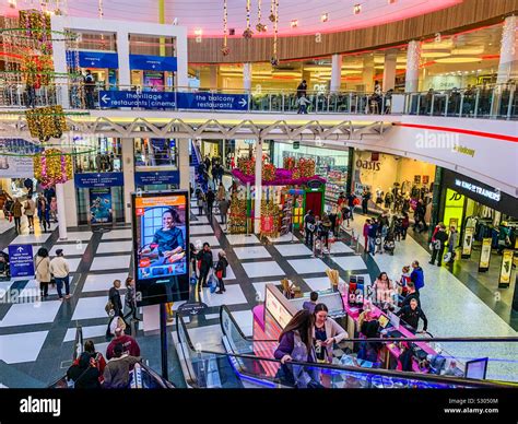 White Rose shopping centre in Leeds Stock Photo - Alamy