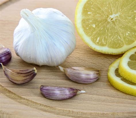 Does Garlic Work for Cholesterol Reduction Actually Work? - WanderGlobe