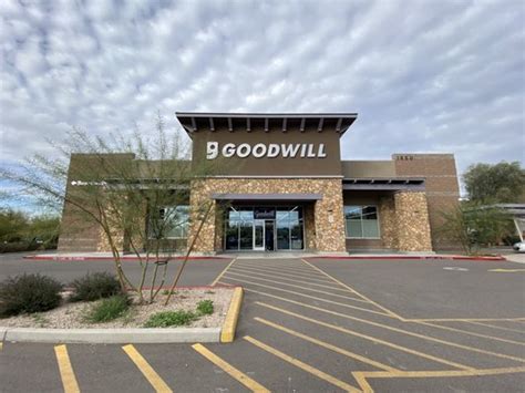 GOODWILL - 1850 E Chandler Blvd, Chandler, AZ - Yelp