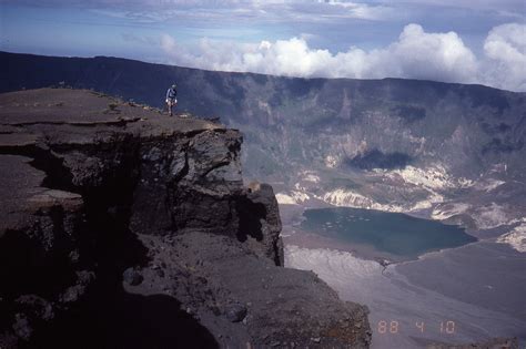 Mount Tambora - Greatest Crater in Indonesia - Tourism in the World