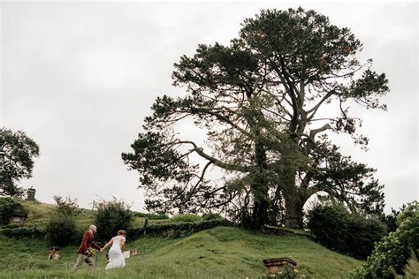 The Cutest, Coziest Wedding at Hobbiton — Dear White | Auckland Wedding ...