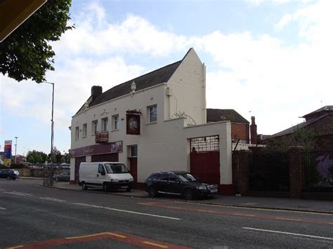 Former Cygnet pub, Old Swan, Liverpool. | A pity that's it's… | Flickr