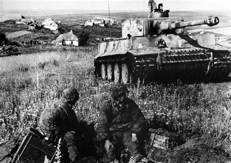 Battle Of Kursk: The Brutal Nazi-Soviet Face-Off In 28 Harrowing Photos