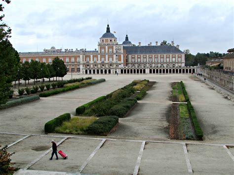 A Royal Palace and Gardens in a Royal City - Aranjuez, Spain - MilesGeek ️