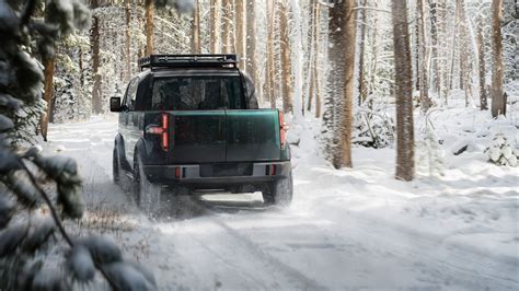 Canoo's New Electric Pickup Truck Unveiled, Has Up to 600HP in Dual ...