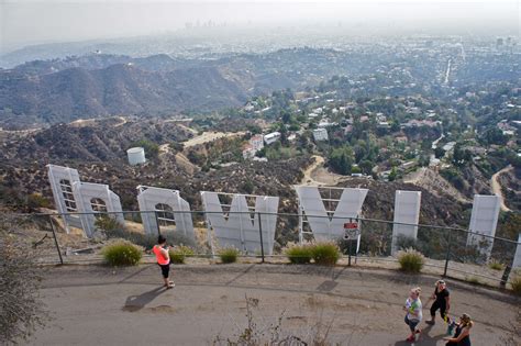 The Ultimate Guide to the Hollywood Sign Hike in Los Angeles — She ...