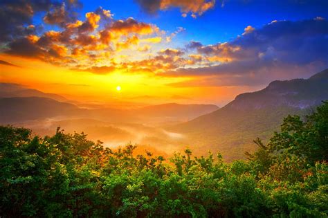 Sunrise At Blue Ridge Mountains, forest, orange, yellow, bonito, trees ...