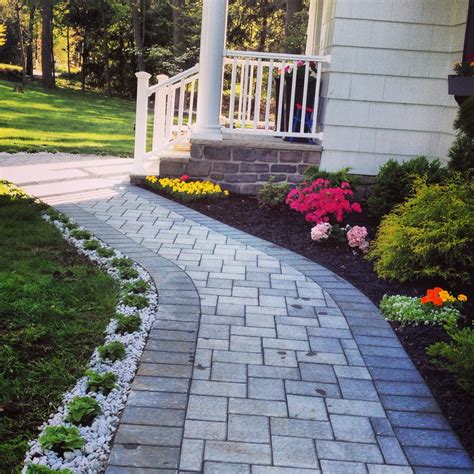 Redid my front walkway and added flowers this week. Springggg! Mosaic ...