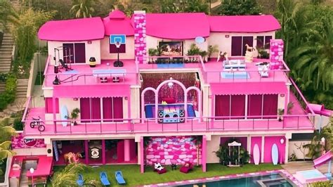 You Can Now Rent the Real Barbie Malibu DreamHouse Through Airbnb