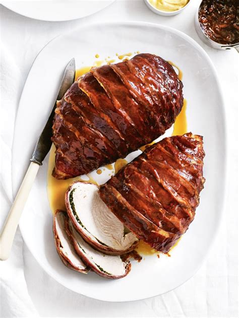 25 Best Christmas Turkey Recipes to Serve for Dinner - Insanely Good