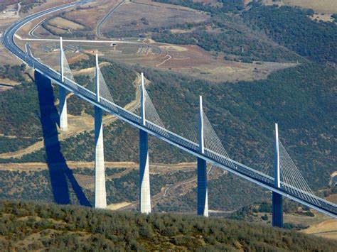 Photo aérienne de Viaduc de Millau - Aveyron (12) | Viaduc de millau ...