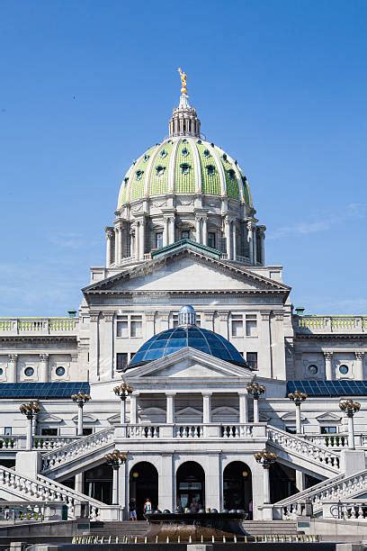 Pennsylvania State Capitol Building Stock Photos, Pictures & Royalty ...