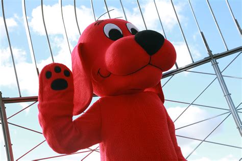 10 Things You Never Knew About Clifford the Big Red Dog