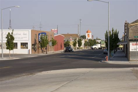 Buhl, ID : Buhl, Idaho - Broadway looking North photo, picture, image ...