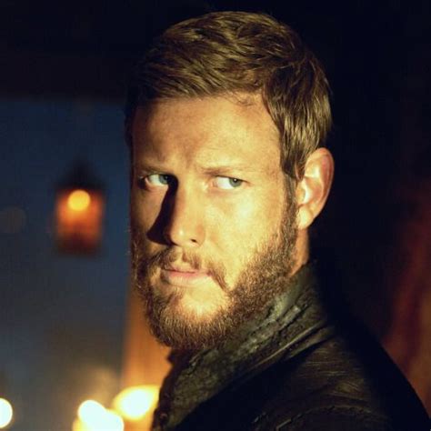 Tom Hopper | Black sails, Black sails starz, Tom hopper