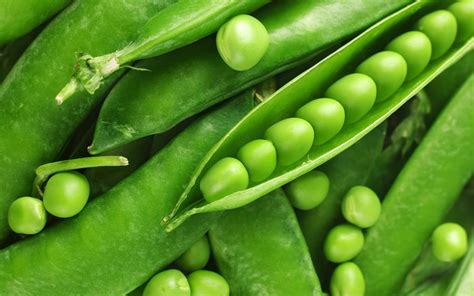 Wallpaper Some green peas, vegetable 2560x1600 HD Picture, Image