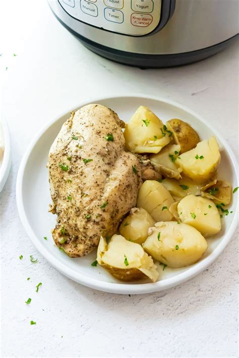 Instant Pot Chicken and Potatoes - Lara Clevenger