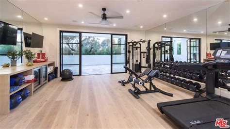 79 Home Gym Design Ideas (Photos) | Gym room at home, Home gym design ...