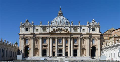 St. Peter's Basilica - Wikipedia