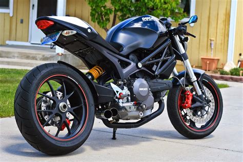 Ducati Monster 696 Cafe Racer - Grease n Gas