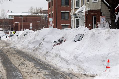 US snow: Boston residents dig out after third major blizzard, with more ...